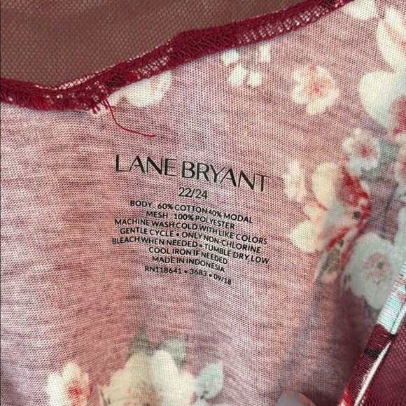 Lane Bryant Women’s Floral Burgundy Red Long Sleeve Top Size Mesh Neckline 22/24 - Picture 4 of 6